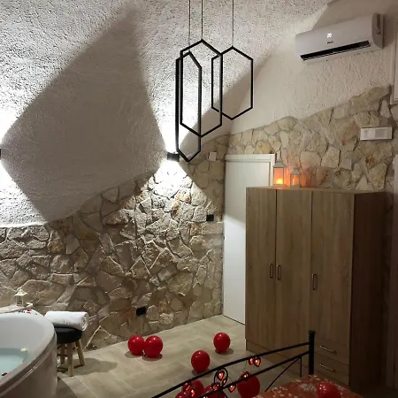 بيت ضيافة La Pietra